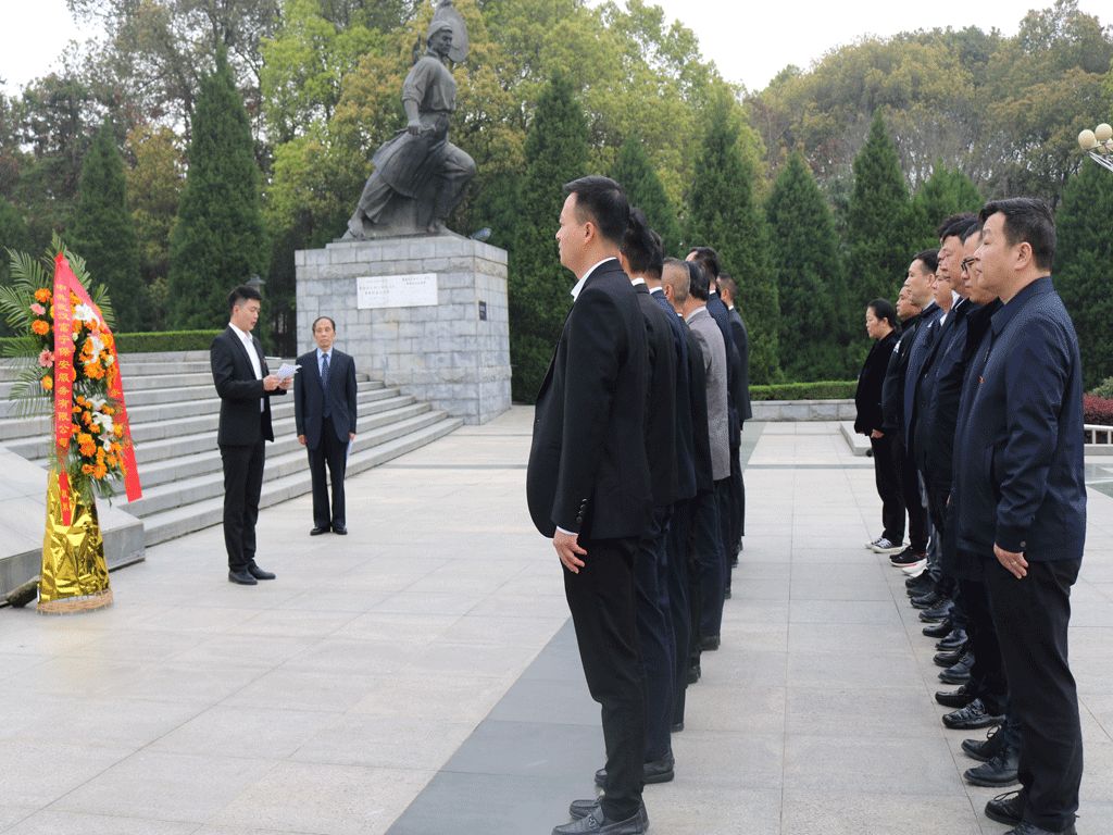 4169ab4fb8f54409b3aa855441a9c8e3.jpg 4169ab4fb8f54409b3aa855441a9c8e3.jpg